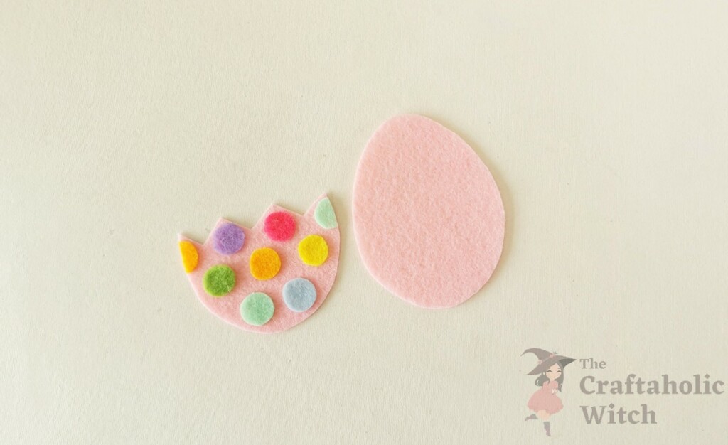 How to Make a Felt Easter Egg Pouch (With Free Template) 6 Starting to stitch the felt Easter egg pouch with needle and white thread