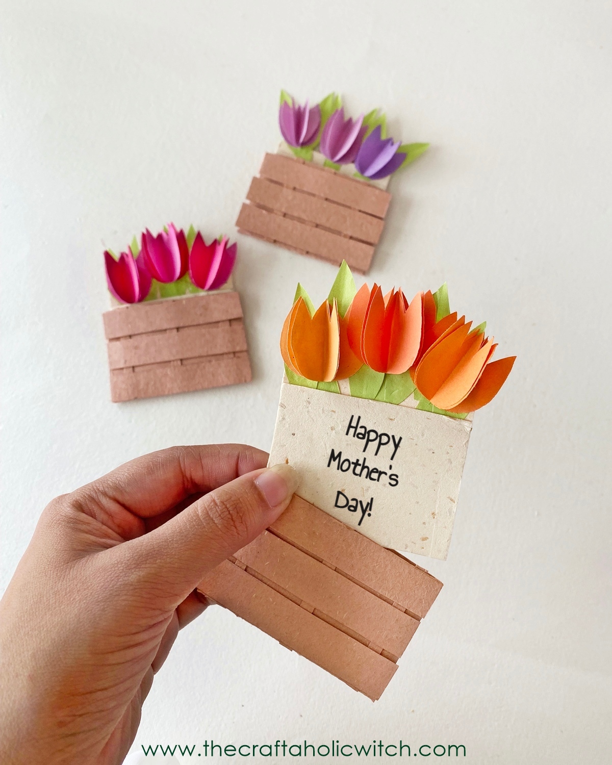 Easy Mother’s Day Card with a Beautiful 3D Tulip Flower Pot (+Free Template) 10 mother's day bouquet card