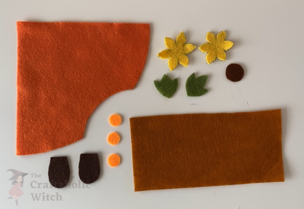 How to Make Felt Fall Gnomes (with Free Pattern & Video) 3 Fall Gnome Doll Steps 1 - How to Make Felt Fall Gnomes (with Free Pattern & Video)