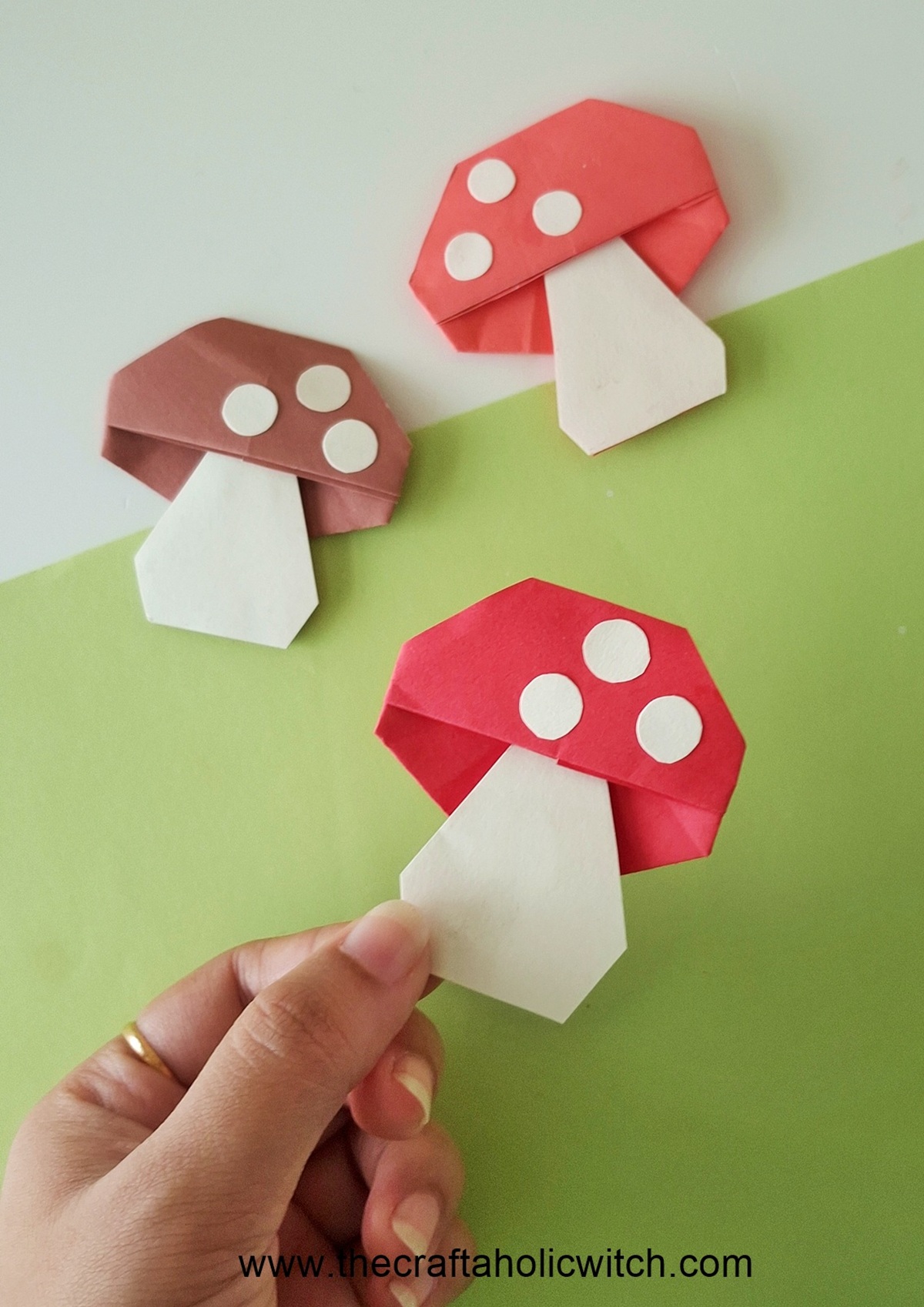 Fold a Cute Origami Mushroom in 15 Minutes (+Video Tutorial) 2 origami mushroom