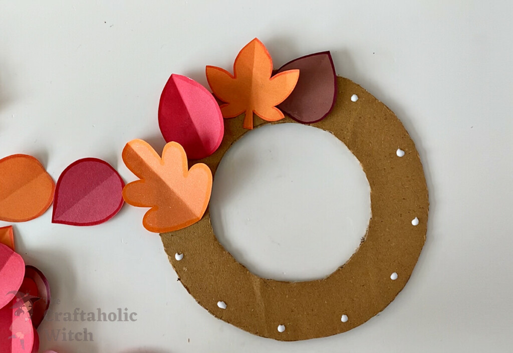 How to Make a Fall Paper Leaf Wreath (+ Free Template) 10 Step 8: Apply Glue Drops on the Base