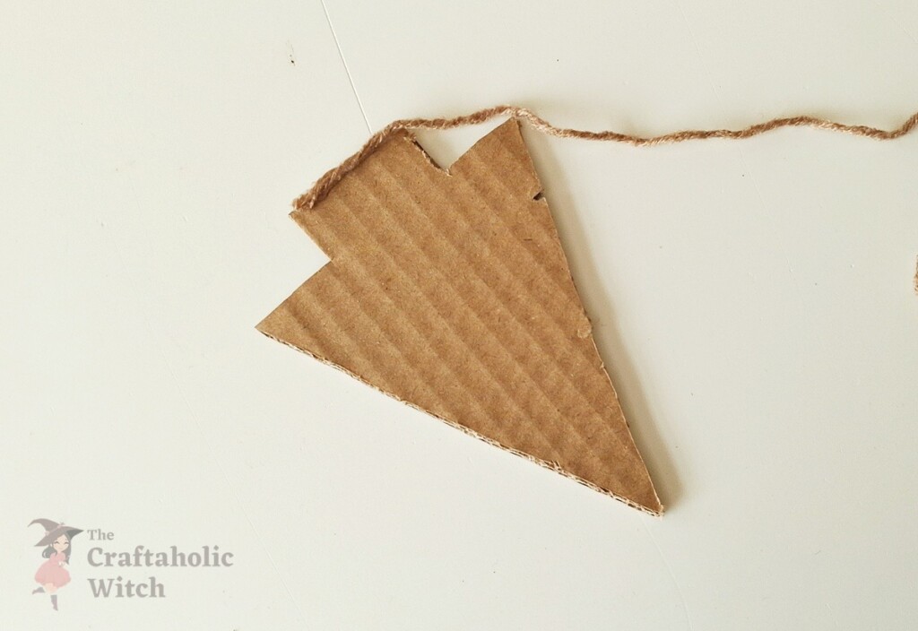 Yarn Wrapped Tree Steps 1 - Easy Yarn Wrapped Christmas Tree Ornament for Kids (Free Template)