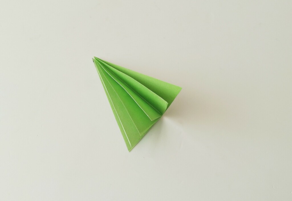 Paper Christmas Tree Steps 5 - Make a 3D Paper Christmas Tree (Tutorial with Free Template)