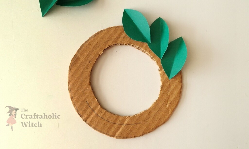 Paper Christmas Wreath Step 3 - Easy Paper Christmas Wreath Craft for Kids (+Free Template)